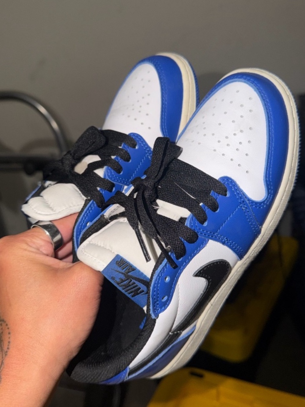 Nike Dunk Low Sneakers in Blue & White Like New